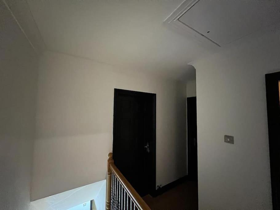 Cheerful 3 Bed House With Free Parking. Villa Nottingham Exterior photo