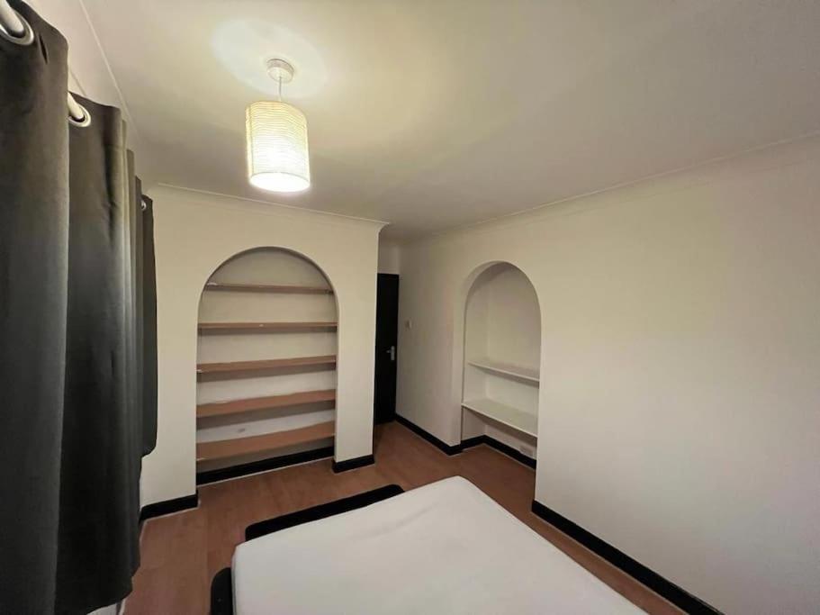 Cheerful 3 Bed House With Free Parking. Villa Nottingham Exterior photo